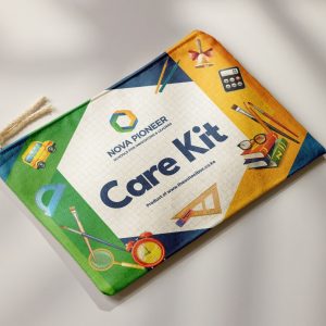 Unisex CarePack of 7 (wetwipes, combs, sunscreen, sanitizer, lip balm, lotion, pocket tissues)